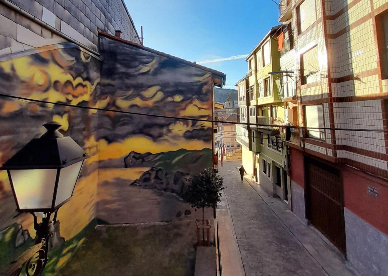 Andra Mari Apartamentu Turistikoak Bermeo Eksteriør billede
