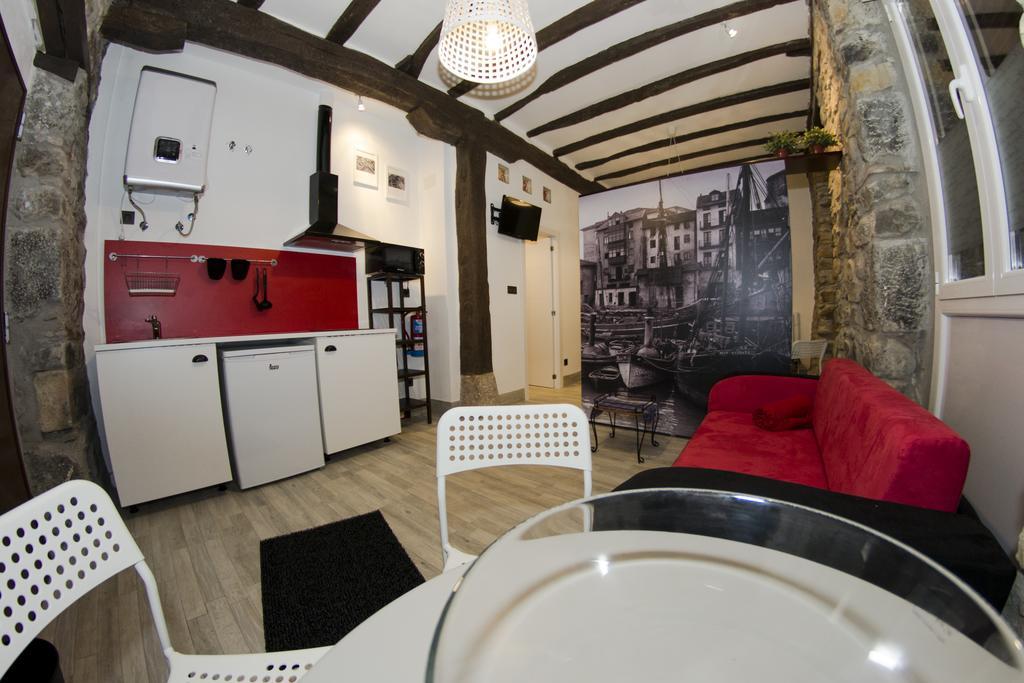 Andra Mari Apartamentu Turistikoak Bermeo Værelse billede